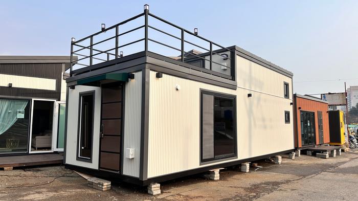 235149625_0suVebPr_5f8e5162a55be544fb609a1f3a59e4962f879abe.jpg 이미지크게보기