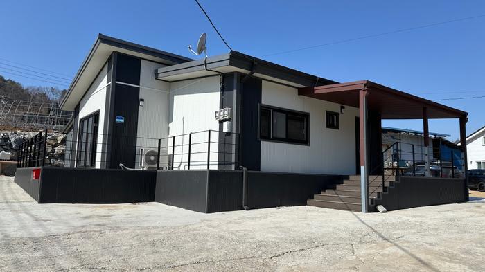 235149625_2Y5Fk9RV_7e71d3d4611ffe5f18059bff40c57059168190b9.jpg 이미지크게보기