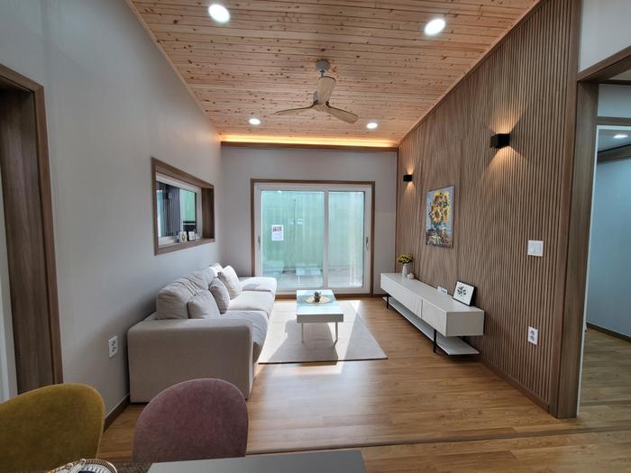 235149625_B4iQHCNr_5eeea1b6daf4867cd8c41ba062a6ea255bbf4d43.jpg 이미지크게보기