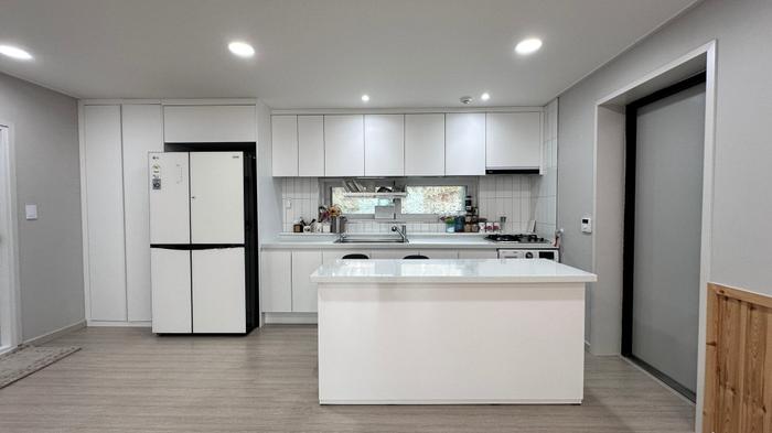 235149625_GdPZJFUk_c7a1d357e0f6f9a5c3559e5f679c32023ab14fc5.jpg 이미지크게보기