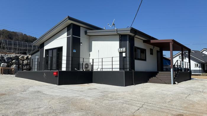 235149625_Np3IAbHK_3b220d1043ad6bad9fbb80f3e9f2549a3c1d3a92.jpg 이미지크게보기