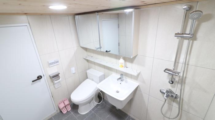 235149625_XguWPVqL_5d0f563c68f2850dfc665dc5fb8e68cde2616d20.jpg 이미지크게보기