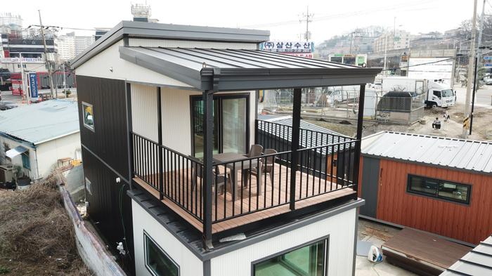 235149625_YD3QOHTU_a69cc3f1ee1f00da5274cea046b3ecaf427da19a.jpg 이미지크게보기