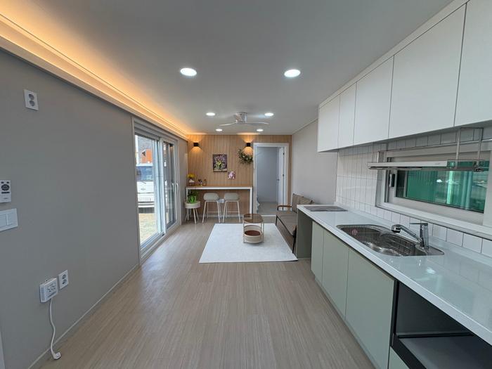 235149625_aSYy9Qq4_66ab3688dd3aa467e0c3f700683744f1fc4b13d4.jpg 이미지크게보기