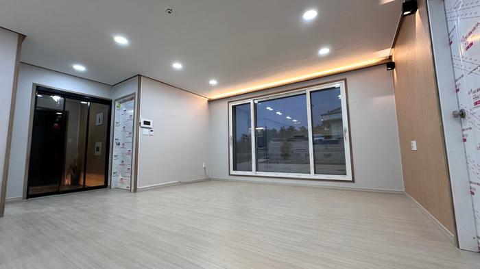 235149625_hPLuJKeM_cb4e411c89bbadc86a323ae40ea37aa6b8fd34a6.jpg 이미지크게보기