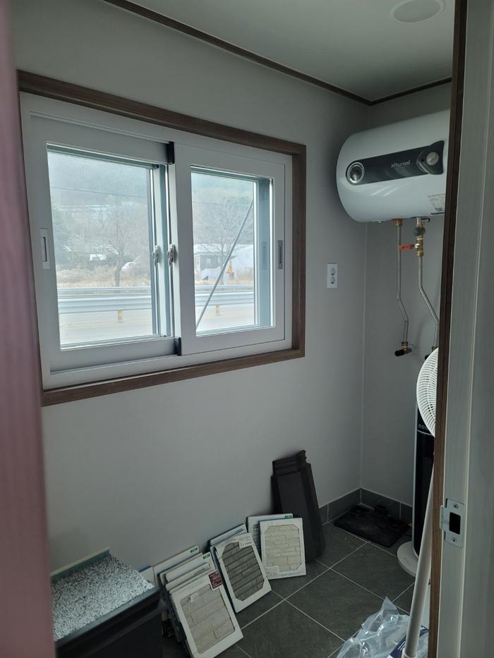 235149625_kymqwpOJ_af8cfc2b615fdd534af0f7e7aabc0a18348c7746.jpg 이미지크게보기