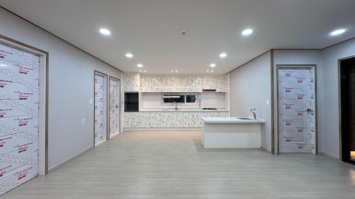 235149625_uK4mspbk_135bf1a54224ba0e35ce145ee09a749f72eed0f1.jpg 이미지크게보기