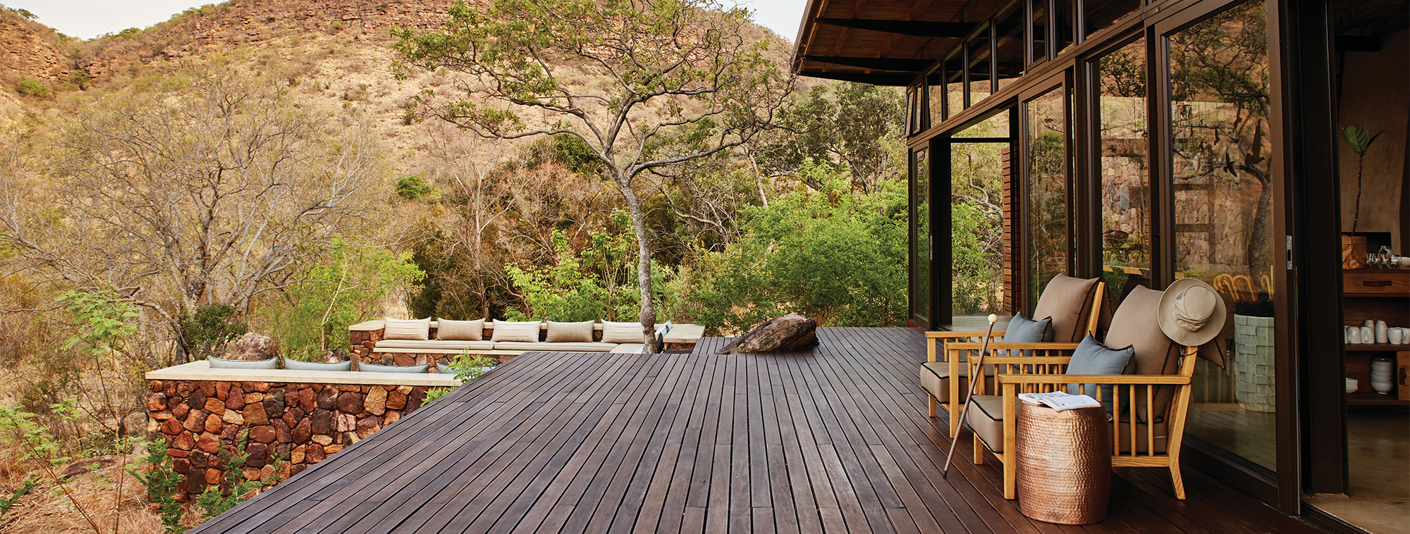 20250610154421_5hkc7gNJ.jpg_carousel_이동식주택제작시공전문업체 세움디자인하우징_이동식주택제작시공전문업체, 전원주택, 세컨하우스, 농막, 모듈러주택, 컨테이너하우스, 테라스, 데크, 주문제작, 전문업체, 세움디자인하우징